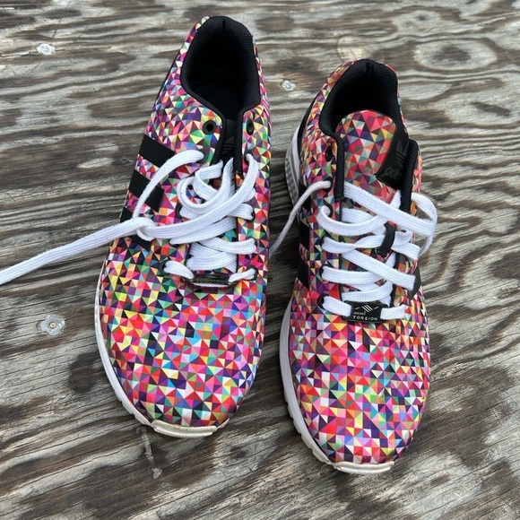 - PRE OWNED MEN’S ADIDAS ZX FLUX MULTICOLOR PRISM size 8 1/2 - Picture 1 of 16